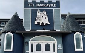 The Sandcastle Beachfront Hotel